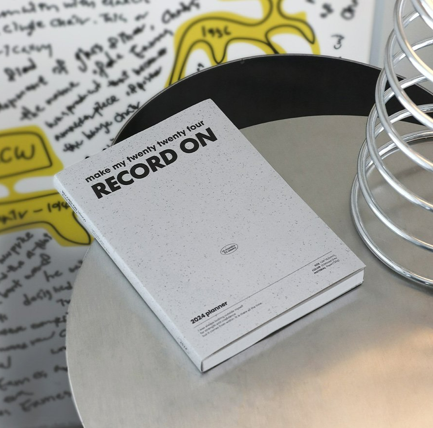 Record On 2024 Weekly Planner Book