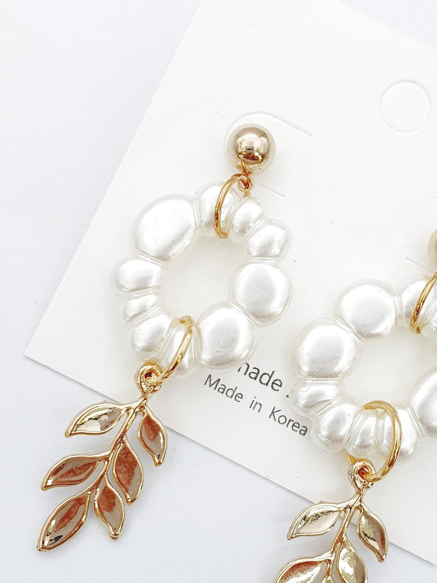 gold olive leaf drop earrings wedding accessory