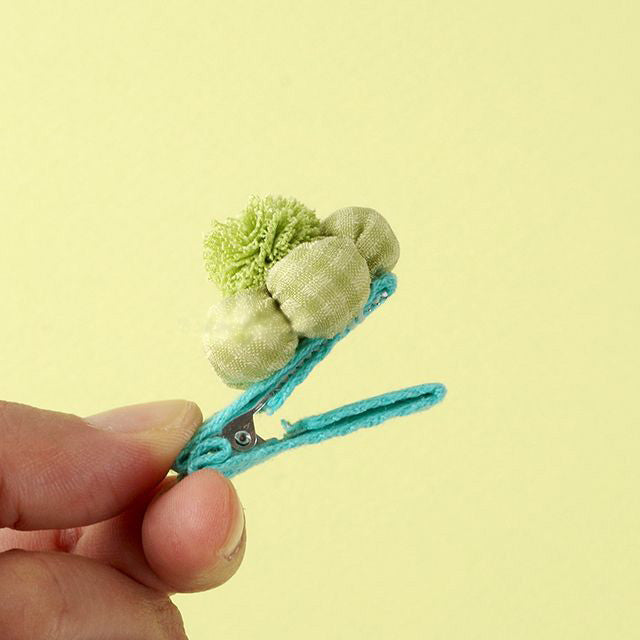 cute flower hair clips