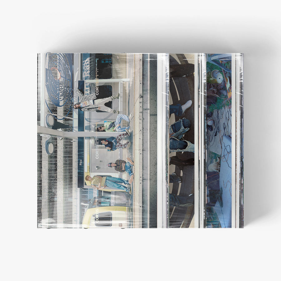 CORTIS - THE 1ST EP [COLOR OUTSIDE THE LINES] (Photobook Ver.)