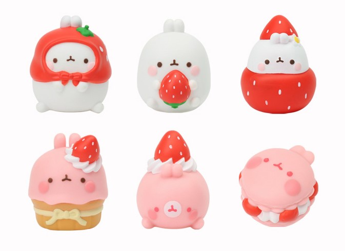 strawberry blind boxes