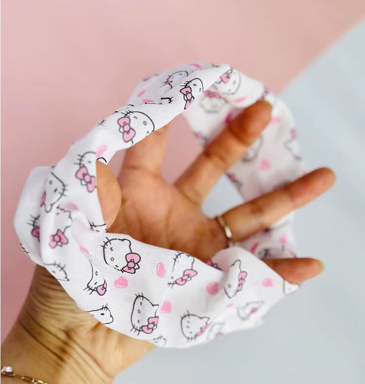 Sanrio Hello Kitty Scrunchie Cheonyu